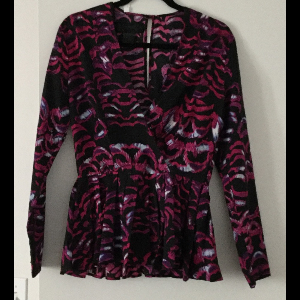 Peplum Kardashian brand top 💖